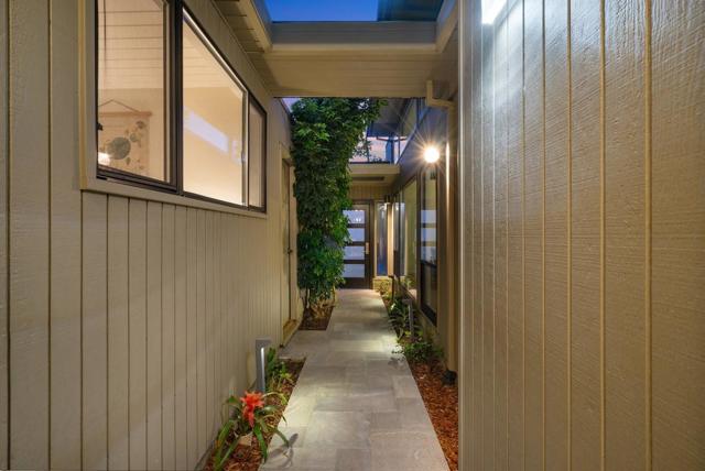 938 Ferngrove Drive, Cupertino CA: https://media.crmls.org/mediaz/0a4c4719-ef66-4924-9555-45f460bdd795.jpg
