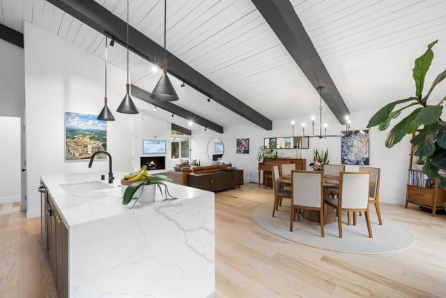 Image 18 of 46 For 4862 Viane Way