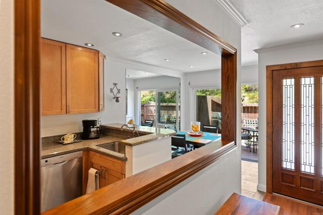 4485 Vision Drive, San Diego CA: https://media.crmls.org/mediaz/0a4cda47-1058-4098-bd83-15a8e3d0f7a3.jpg