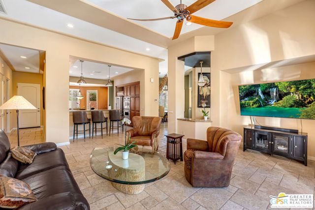 7 Ridgeline Way, Rancho Mirage, CA 92270