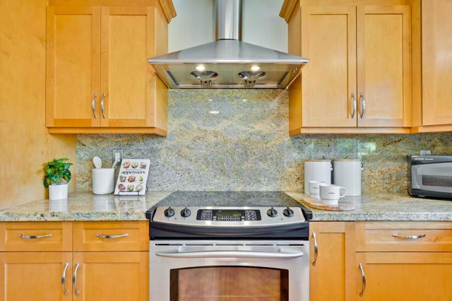 620 Willowgate Street, Mountain View CA: https://media.crmls.org/mediaz/0a4dea18-c75e-4526-8f71-58b1097b567e.jpg