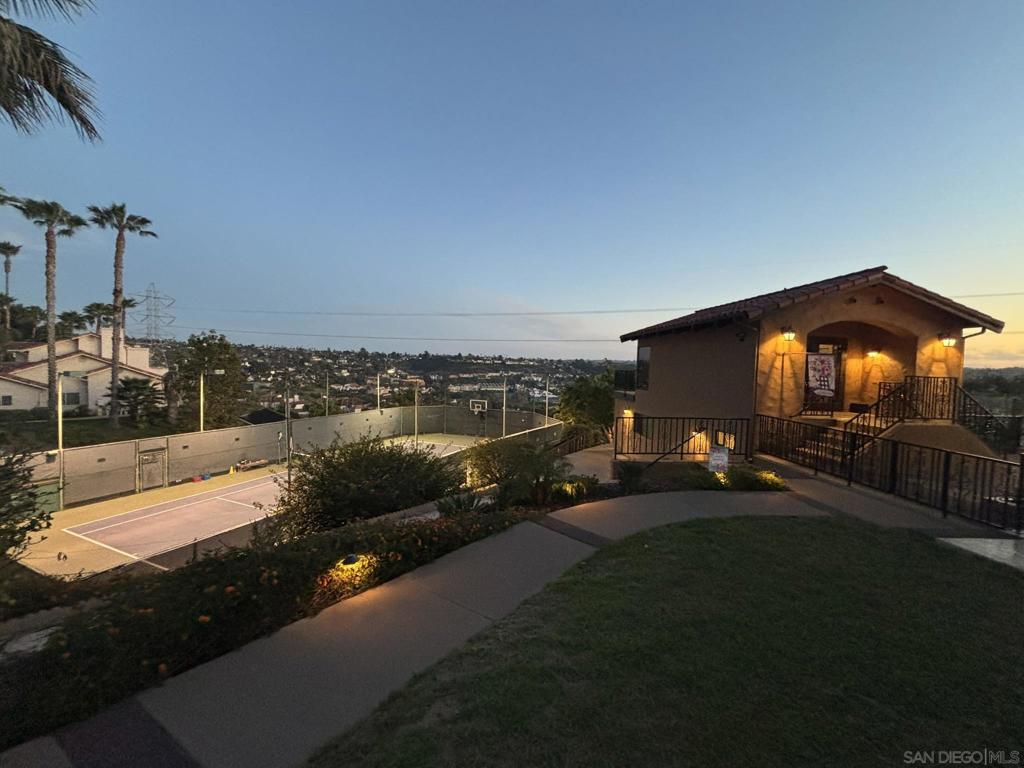 MLS #250017946SD img 12