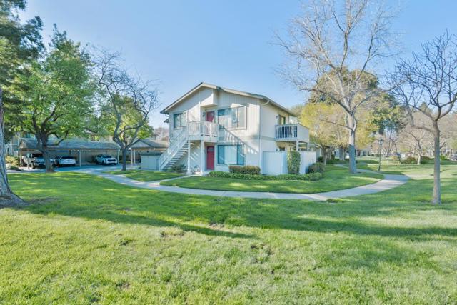 4974 Flat Rock Circle, San Jose CA: https://media.crmls.org/mediaz/0a4fdeeb-feba-430d-bf03-16e44f53c621.jpg