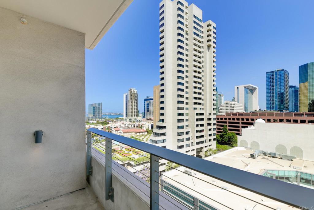 645 Front Street - photo 17