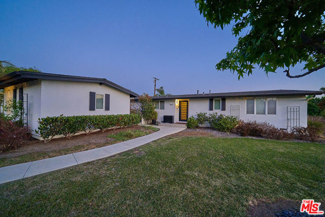 600 Pueblo Place, Fullerton CA: https://media.crmls.org/mediaz/0a501aa0-3321-47f6-9386-70065c82658a.jpg