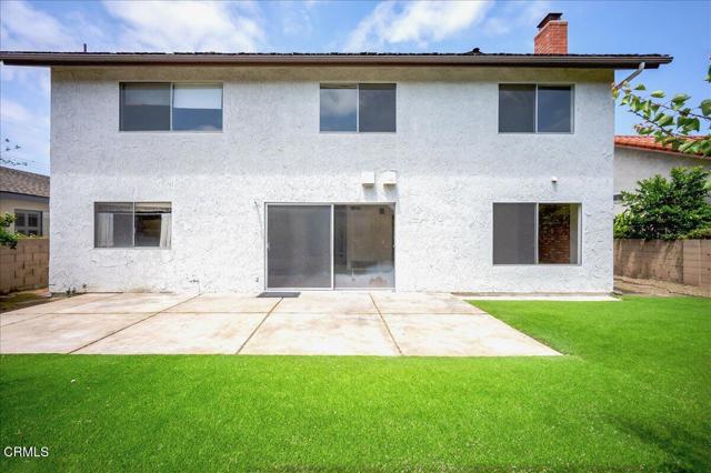 15722 Dawson Lane, Huntington Beach CA: https://media.crmls.org/mediaz/0a50caee-2d91-414c-9dc5-a4d7a2d47ef5.jpg