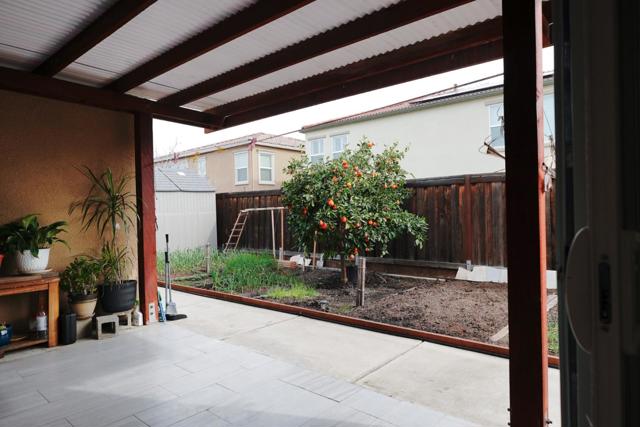Image 34 of 36 For 2482 Coloma Lane