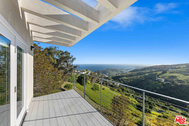 2727 Corral Canyon Road, Malibu CA: https://media.crmls.org/mediaz/0a5291c5-bcb0-405a-9d86-c699db7421c6.jpg