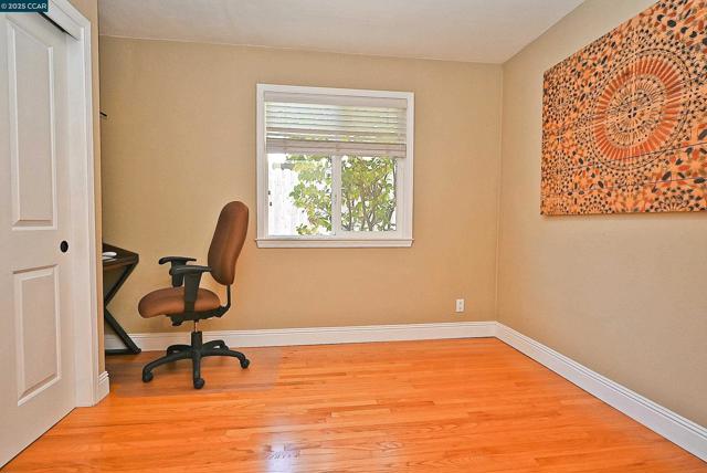 Image 16 of 28 For 1430 Piedra Dr