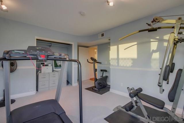 1963 Hacienda Circle, El Cajon CA: https://media.crmls.org/mediaz/0a531676-9f97-440c-84c8-88b882129866.jpg
