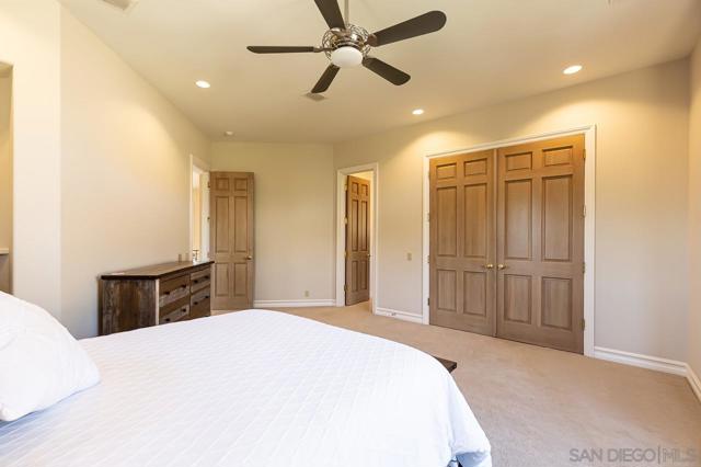 14440 Ridge Ranch Rd, Valley Center CA: https://media.crmls.org/mediaz/0a532bc5-6f63-4774-b0eb-2ef370711806.jpg
