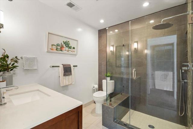 4816 Lakebird Place, San Jose CA: https://media.crmls.org/mediaz/0a536177-af60-478b-87e7-1a481db5e7e2.jpg