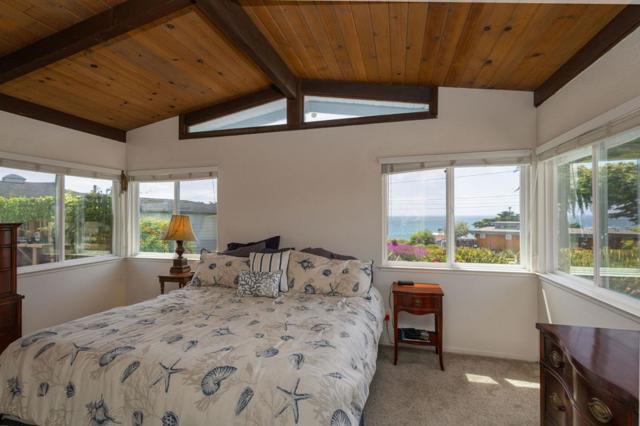 816 Park Avenue, Moss Beach CA: https://media.crmls.org/mediaz/0a53ef35-3d0a-49bb-a688-9e11baaf9cce.jpg