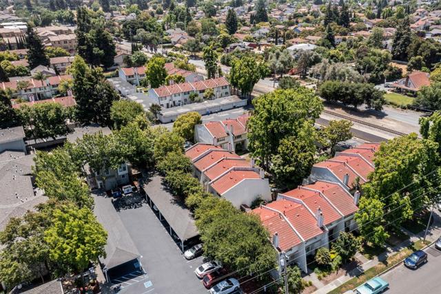 38652 Aurora Terrace, Fremont CA: https://media.crmls.org/mediaz/0a549a82-1dbc-4baf-8c99-7661e1b3f0da.jpg