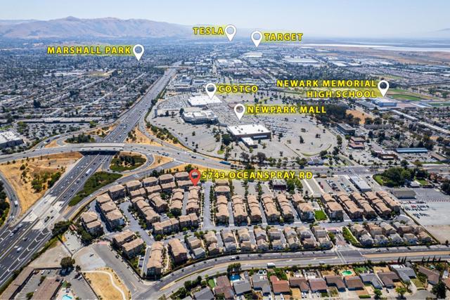 5743 Oceanspray Road, Newark CA: https://media.crmls.org/mediaz/0a54a9b2-5f90-490b-aaa5-2c02ee85ea45.jpg