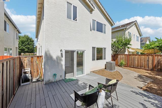 99 Elder Dr, Pacheco CA: https://media.crmls.org/mediaz/0a54cd6e-1363-4f1b-8007-4014a61262cb.jpg
