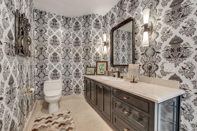 Detail Gallery Image 47 of 75 For 1904 via Casa Alta, La Jolla,  CA 92037 - 7 Beds | 7/2 Baths