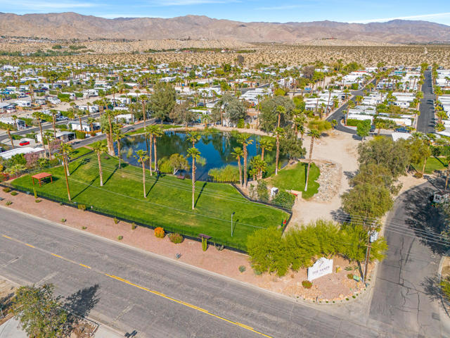 16400 Bubbling Wells Road, Desert Hot Springs CA: https://media.crmls.org/mediaz/0a55cf5c-59ec-4ec1-8580-06b194387c49.jpg