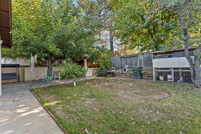 Detail Gallery Image 28 of 35 For 1427 Kingston Dr, Escondido,  CA 92027 - 3 Beds | 2 Baths