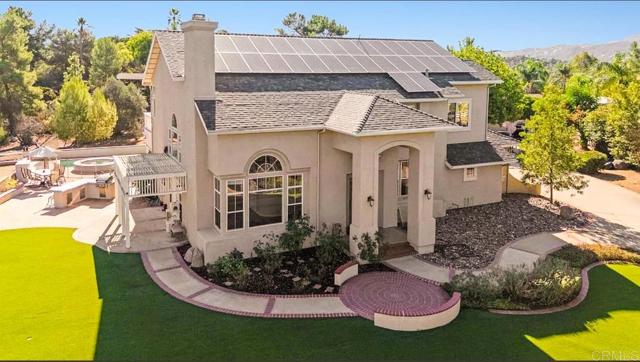 2173 Twisted Oak Ln Lane, Alpine CA: https://media.crmls.org/mediaz/0a5998f5-4ccb-40c0-973e-4868d9c0f00f.jpg