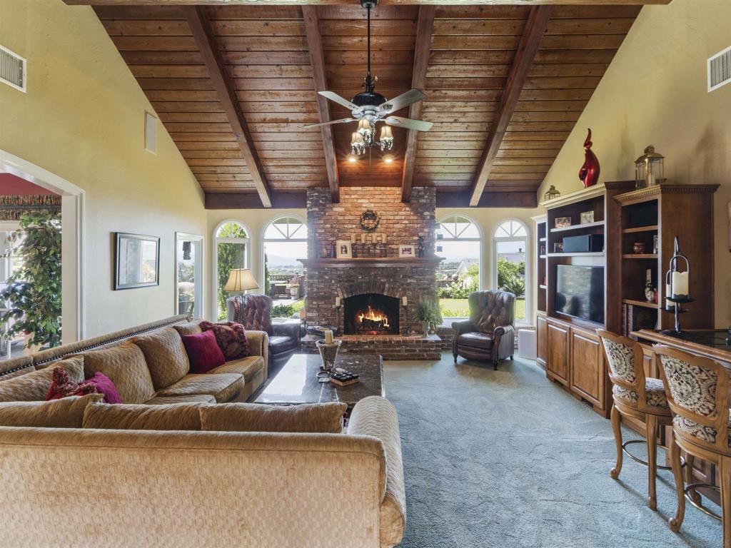 MLS #250032039SD image #10