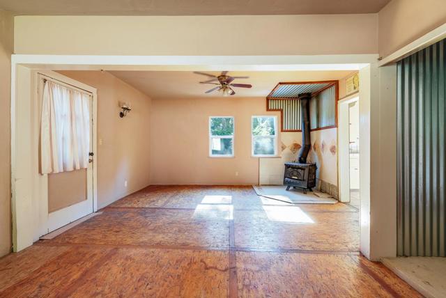 900 Mesa Grande Road, Aptos CA: https://media.crmls.org/mediaz/0a5c53d4-bd1e-41fa-b6b0-b30a6c2ab10c.jpg