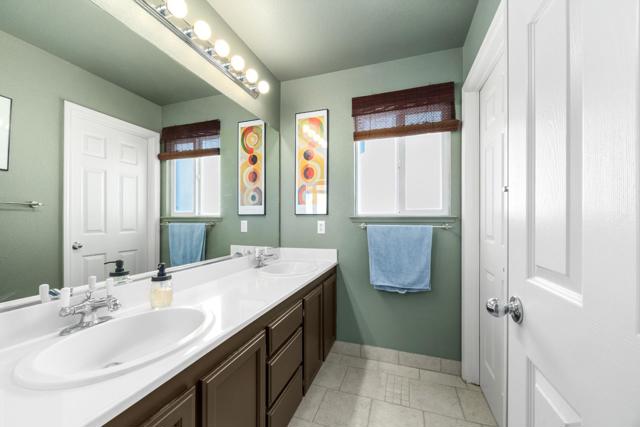 7 Massachusetts Circle, Salinas CA: https://media.crmls.org/mediaz/0a5ca789-f1c2-4ac6-b5f6-0362dab797fd.jpg