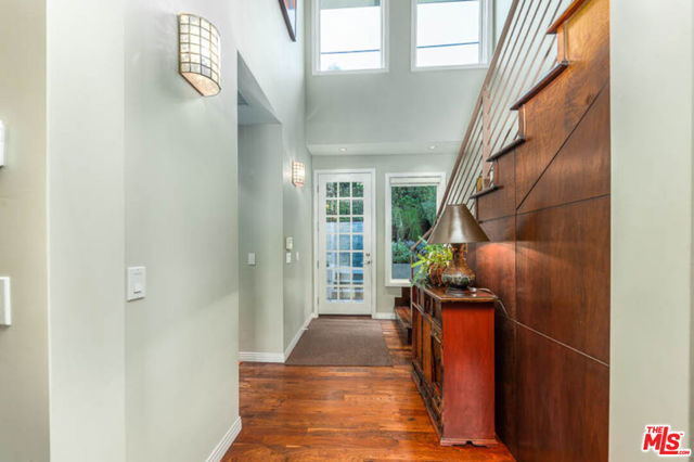 8573 Appian Way, Los Angeles CA: https://media.crmls.org/mediaz/0a5f306d-c80a-4d2e-99f1-4fcd12327d87.jpg