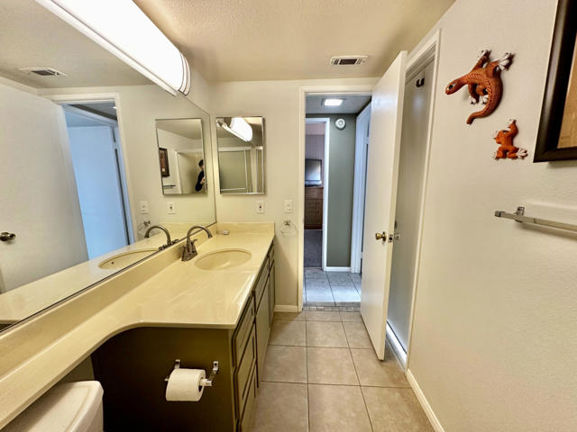 Image 27 of 56 For 1679 Sunflower Court