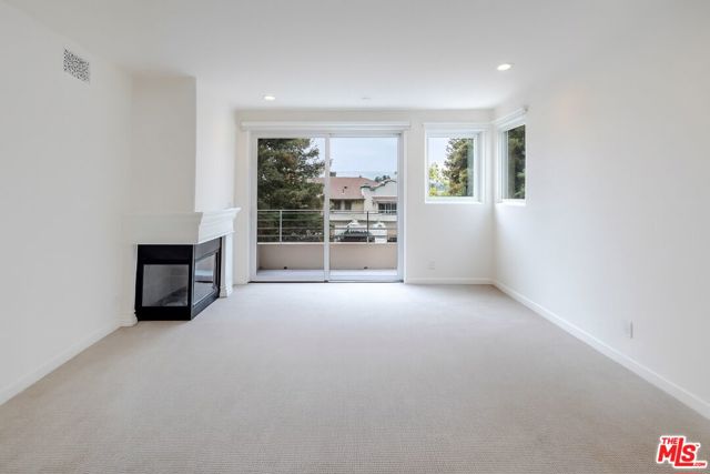 Drew Fenton | 15425 Antioch Street Pacific Palisades CA | MLS: 7358477