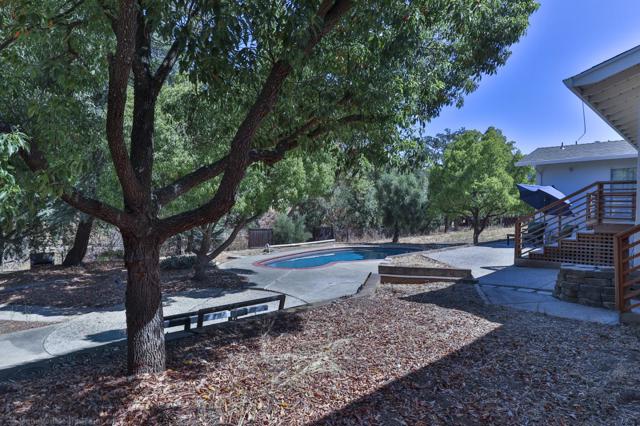 4775 Little Uvas Road, Morgan Hill CA: https://media.crmls.org/mediaz/0a5fbb46-00c8-4f37-9fe4-cb77bbd3f04b.jpg