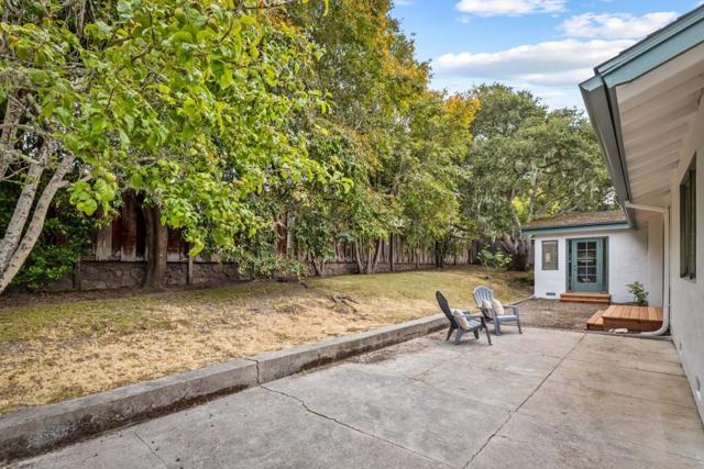 2074 Marsala Circle, Monterey CA: https://media.crmls.org/mediaz/0a6000f1-f970-42f4-98af-606d1158d7ff.jpg