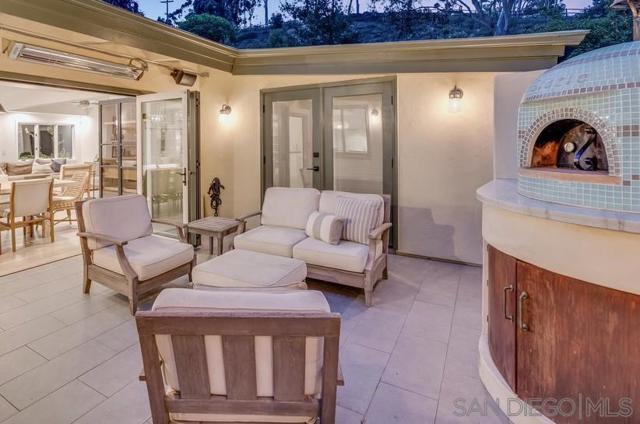 15035 El Camino Real, Del Mar CA: https://media.crmls.org/mediaz/0a60cb9f-ef0c-4f83-9d6d-039d6e0b89ab.jpg
