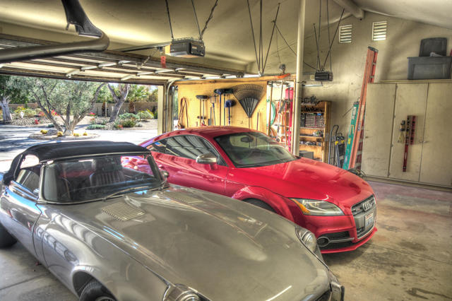 3 car garage