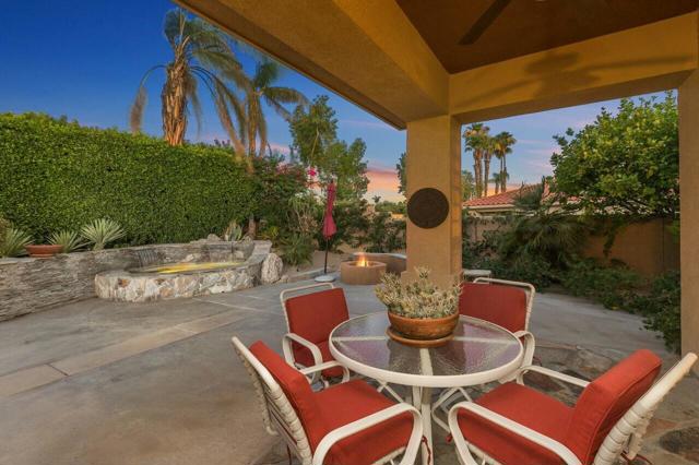 63 San Marino Circle, Rancho Mirage CA: https://media.crmls.org/mediaz/0a610e1f-1ac7-4468-b732-879710eb27ad.jpg