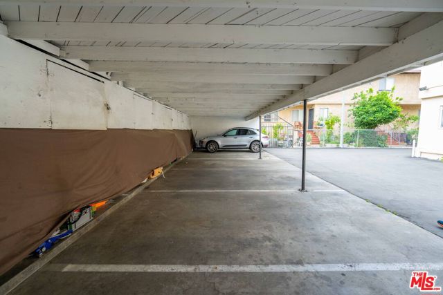 6934 Hinds Avenue, North Hollywood CA: https://media.crmls.org/mediaz/0a613359-7387-4667-ba17-805663aaaebb.jpg