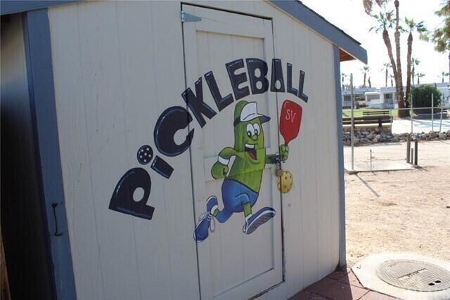 Pickle Ball Sign