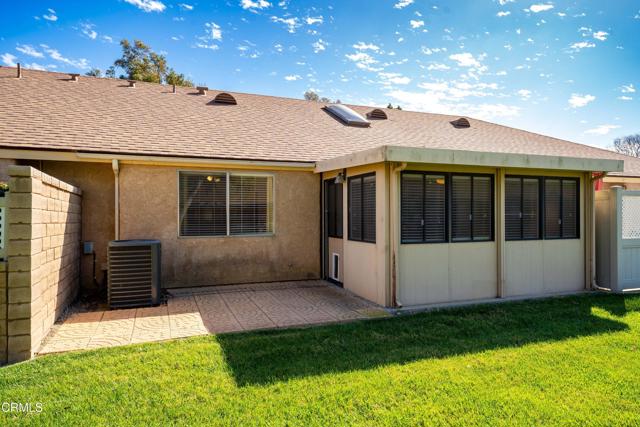 11225 Village 11, Camarillo CA: https://media.crmls.org/mediaz/0a616116-0148-4b4f-81e5-d63d8be13bfa.jpg