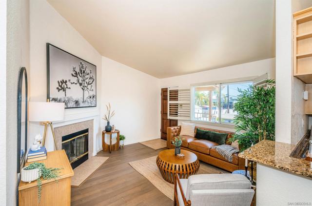 4353 Felton St, San Diego CA: https://media.crmls.org/mediaz/0a627c1b-fec6-4ff1-81a5-193680148c43.jpg