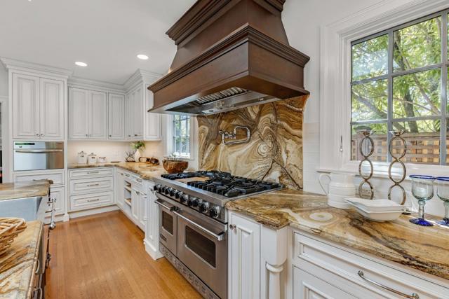 838 Walnut Avenue, Burlingame CA: https://media.crmls.org/mediaz/0a63d9c9-9e07-466a-9509-7a323afd0d9b.jpg