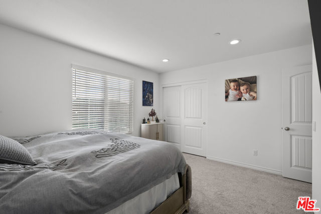 Image 6 of 31 For 6625 Ardmore Court