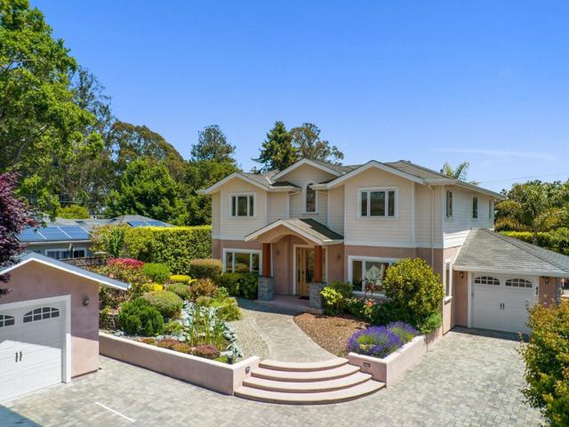 422 Mccormick Avenue, Capitola CA: https://media.crmls.org/mediaz/0a643c4c-e60e-45e2-9f6f-80843390c23d.jpg