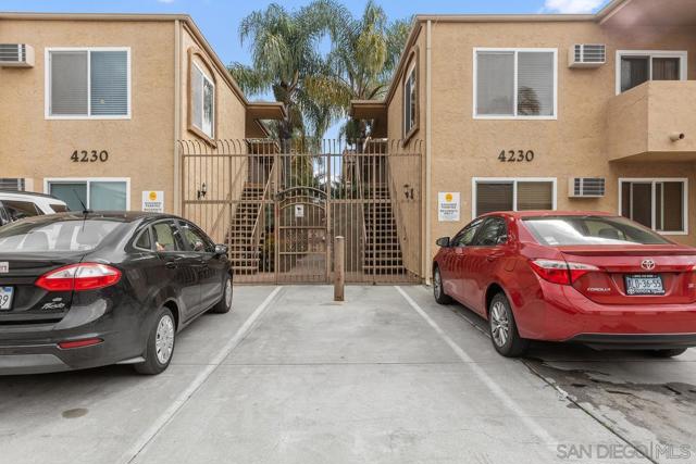 4230 48Th St, San Diego, California 92115, 1 Bedroom Bedrooms, ,1 BathroomBathrooms,Condominium,For Sale,48Th St,240014369SD