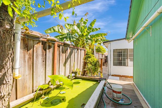 1087 Starlite Drive, Milpitas CA: https://media.crmls.org/mediaz/0a6570d2-e3c9-4b0b-964b-7ec72b12ae7b.jpg