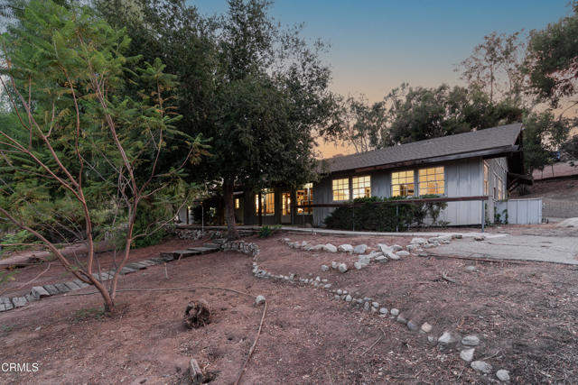 Detail Gallery Image 45 of 51 For 10400 Mcbroom St, Sunland,  CA 91040 - 3 Beds | 2/1 Baths