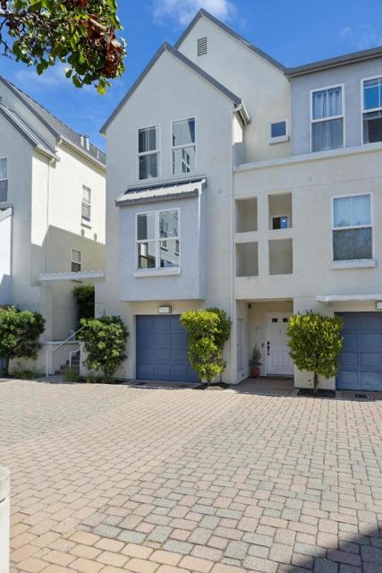 206 Village Lane, Foster City CA: https://media.crmls.org/mediaz/0a665e28-25cc-4515-8828-8779417915ff.jpg