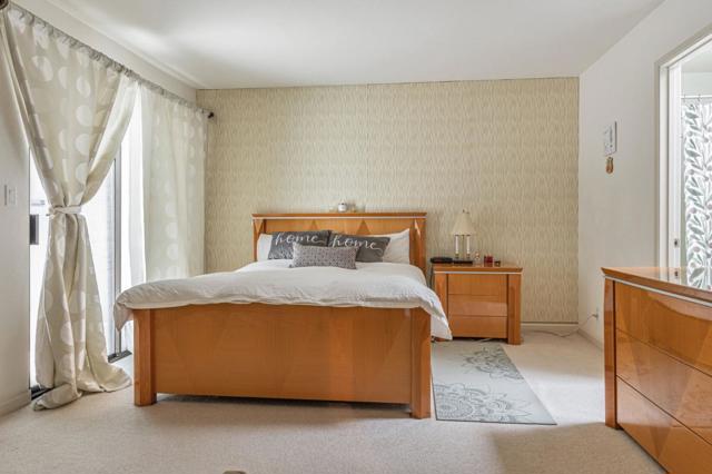 2411 Carlmont Drive, Belmont CA: https://media.crmls.org/mediaz/0a682936-20b6-4e9c-a342-007065bc6c3a.jpg