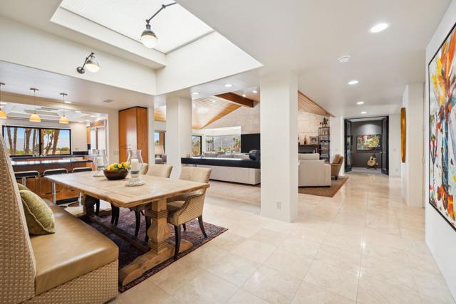 73231 Mariposa Drive, Palm Desert CA: https://media.crmls.org/mediaz/0a694810-89c1-4cee-9f7e-dac4fbaf0f7c.jpg
