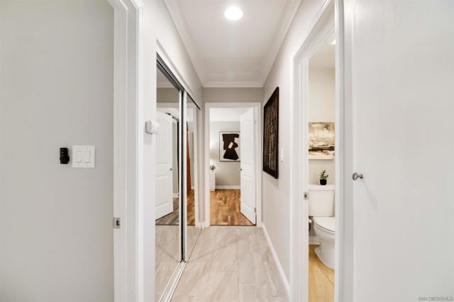 918 La Tierra Dr, San Marcos CA: https://media.crmls.org/mediaz/0a69836e-9276-4dc2-a712-73a04b93a124.jpg