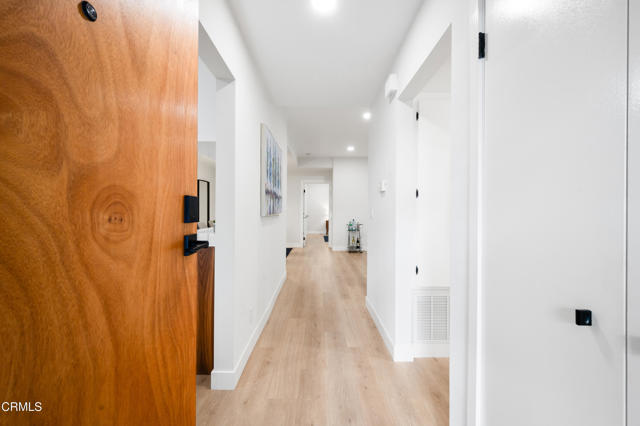 Detail Gallery Image 10 of 48 For 4201 via Marisol #136,  Los Angeles,  CA 90042 - 2 Beds | 2 Baths